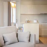 Fisa Rentals Ramblas Apartments